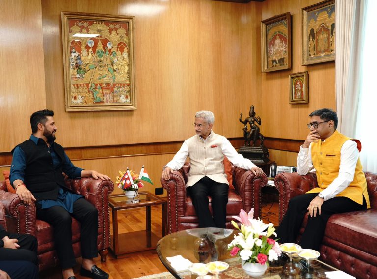 दिल्लीमा रवि–जयशंकर भेट : विकास साझेदारी र जनस्तरको सम्बन्ध सुदृढ बनाउने विषयमा छलफल