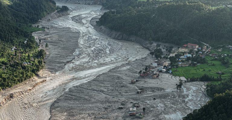कस्तो महाप्रलय ? मलामीसमेत नपाउने मृत्यु !जहाँ मलामी छैनन्, त्यहाँ राज्य मलामी बन्नुपर्छ