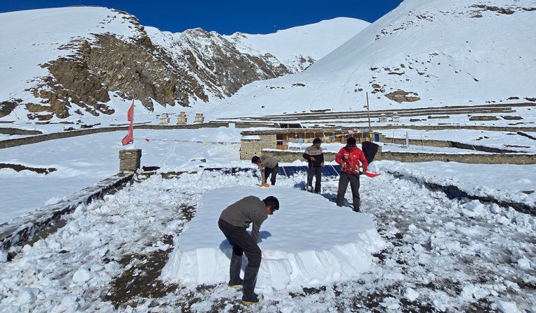 ल्यासीक्याप–सिसौल सडक निर्माणमा सेनाको काम सुरु