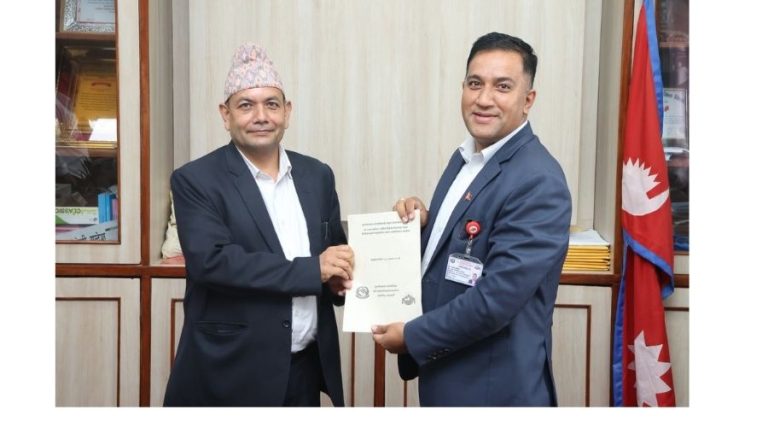बुढानीलकण्ठमा प्रमुख प्रशासकीय अधिकृत र महाशाखा प्रमुखबीच कार्यसम्पादन सम्झौता :नतिजामुखी प्रशासनको अभ्यास