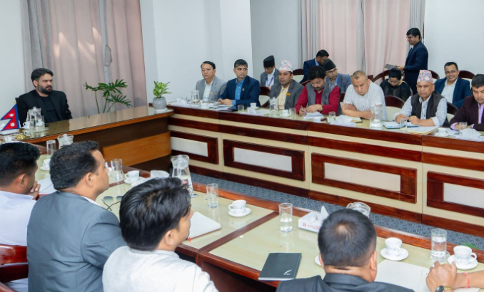 सिंहदरबारबाट पक्राउ परे किस्पाङ अध्यक्ष तामाङ