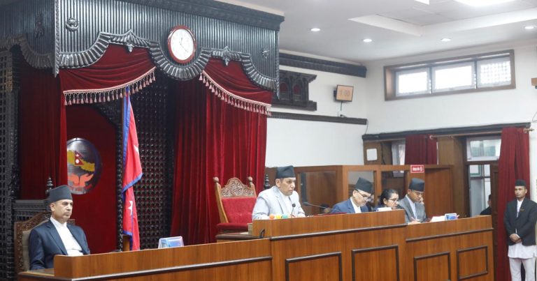 राष्ट्रियसभामा नेपाल विशेष सेवा ऐनसम्बन्धी विधेयकको प्रतिवेदन पेस