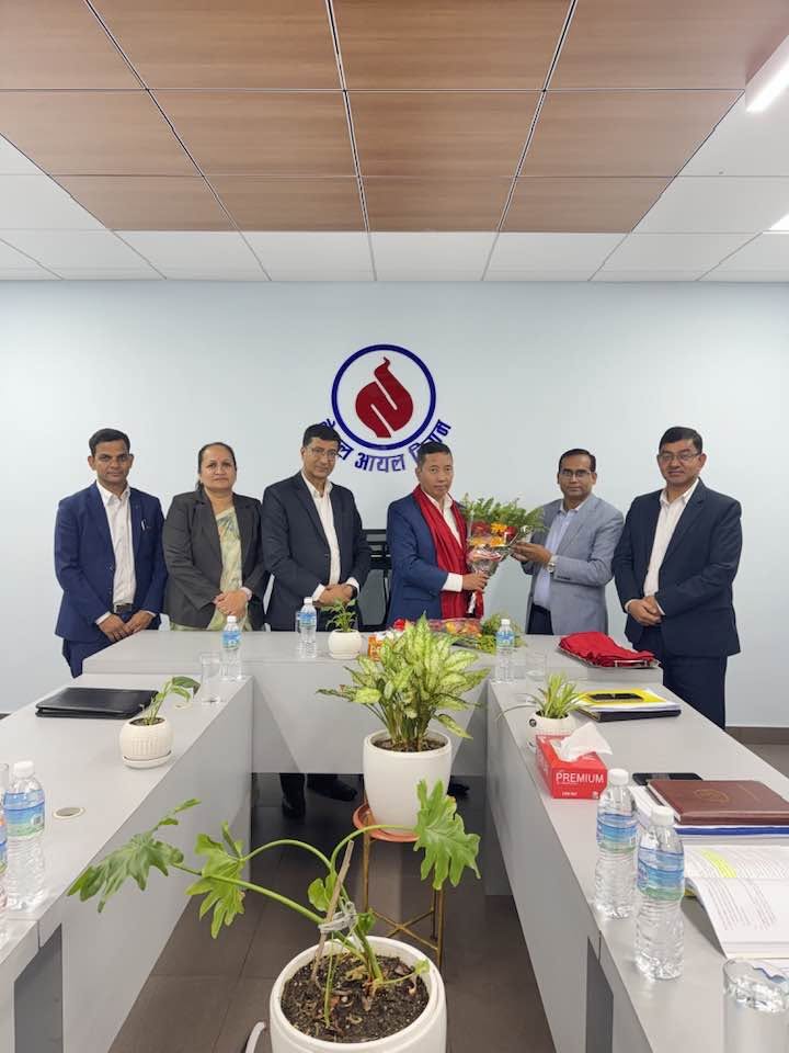 आयल निगम सञ्चालक समिति अध्यक्षको जिम्मेवारी सँगै आपूर्ति सचिव तामाङको प्रतिवद्धता – पेट्रोलियम पदार्थको आपूर्ति सुनिश्चित गर्न  निरन्तर प्रयत्नशील रहनेछु