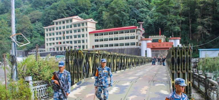 तातोपानी नाका तीन दिनका लागि खुल्ने
