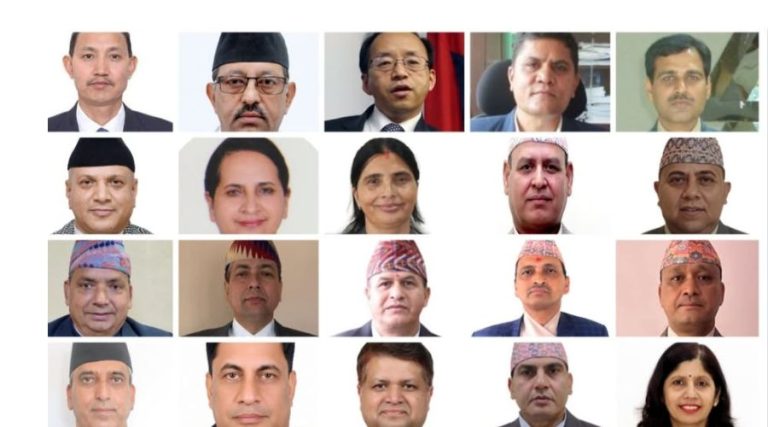 ३०–५५ को एउटै प्रहारले प्रशासनमा ठूलो उथलपुथल ! मुख्य सचिव,ठूलो संख्यामा सचिव, सहसचिव सहित ७ हजार ४४९ कर्मचारी बाहिरिने